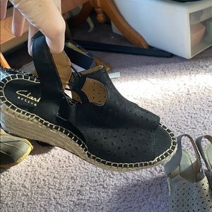 Clarks artisan sandal